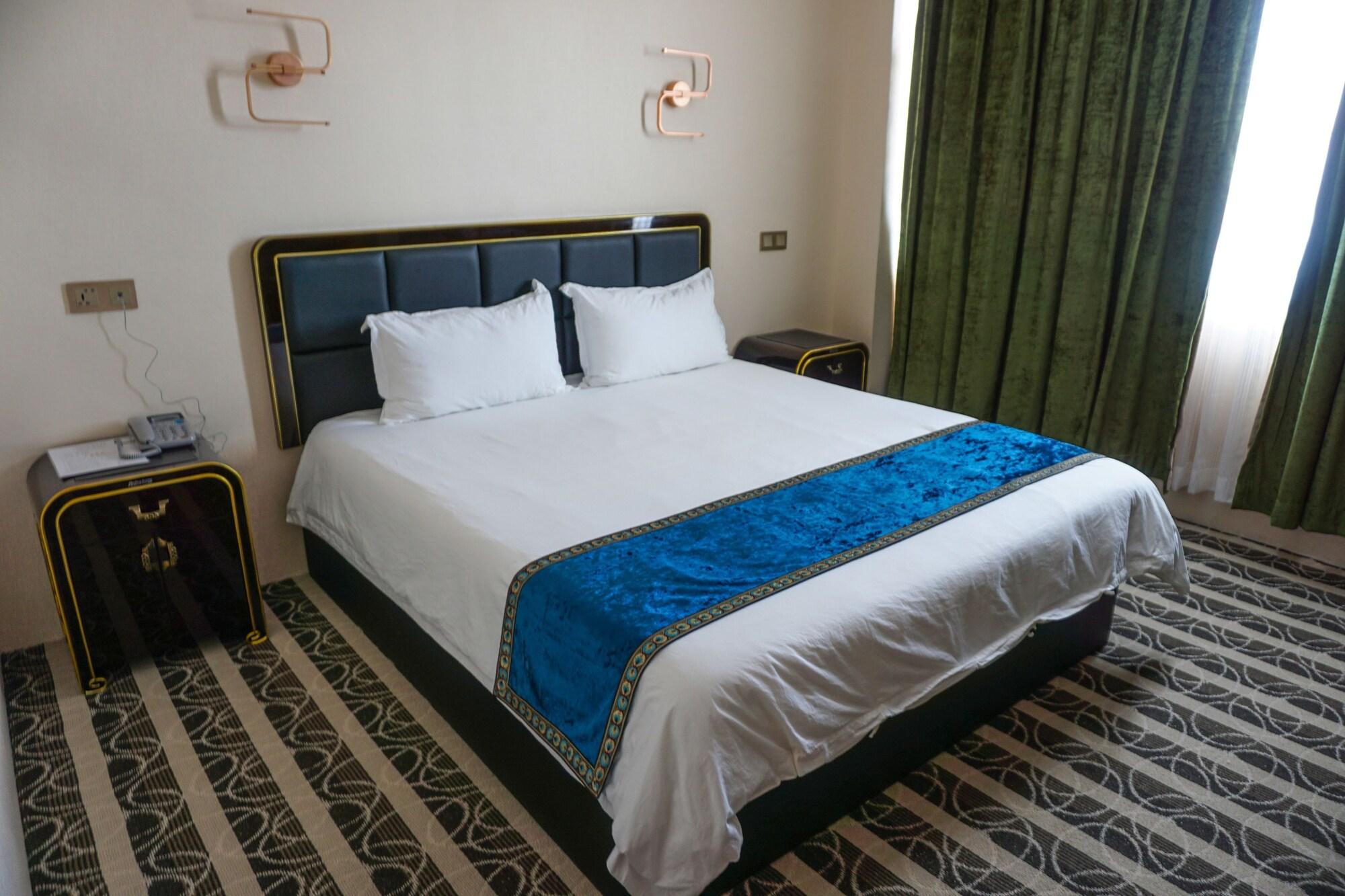 Star Sands Hotel Garapan Exterior photo