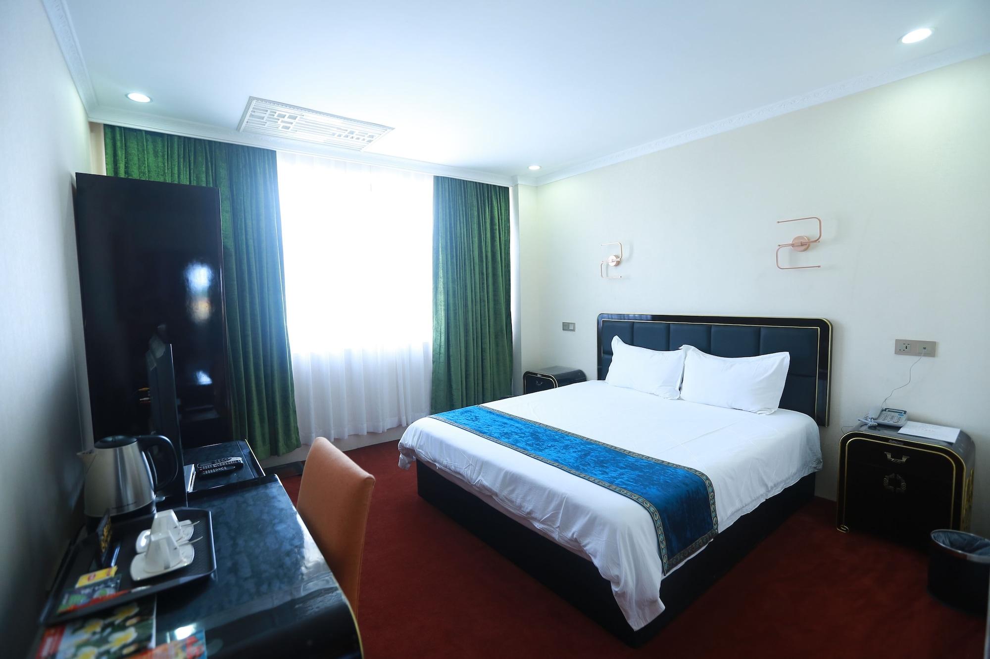 Star Sands Hotel Garapan Exterior photo