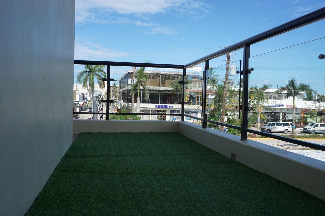 Star Sands Hotel Garapan Exterior photo